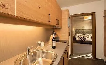 Gurglhof Apartmenthaus オーバーグールグル