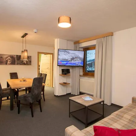 Gurglhof Apartmenthaus アパートホテル