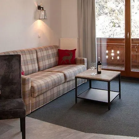 Gurglhof Apartmenthaus オーバーグールグル