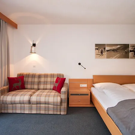 Aparthotel Gurglhof Apartmenthaus 4*