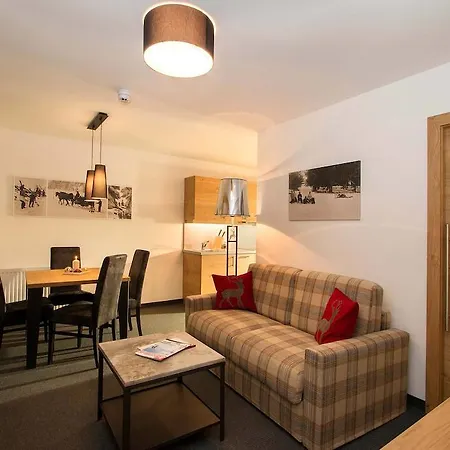 Ξενοδοχείο με διαμερίσματα Gurglhof Apartmenthaus 4*