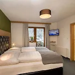 Aparthotel Gurglhof Apartmenthaus 4*