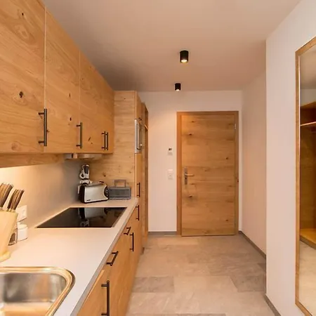 Gurglhof Apartmenthaus Aparthotel